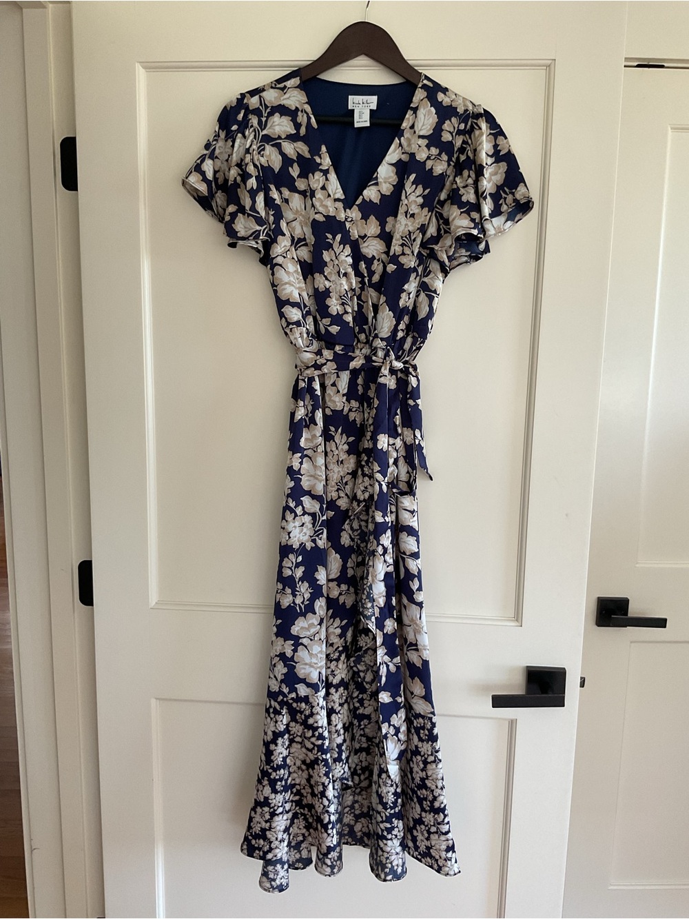 Nicole Miller New York Floral Wrap Maxi Dress size S